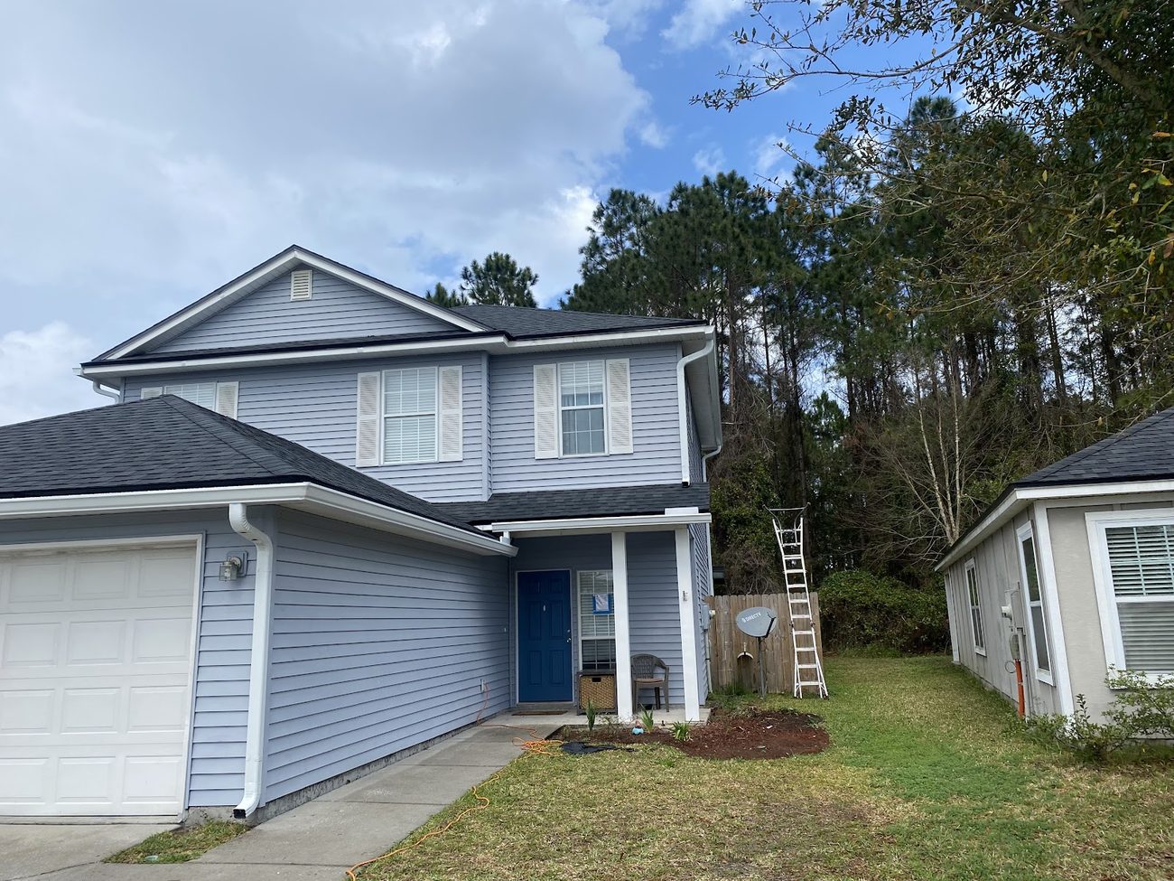 Seamless gutters on a home in Fleming Island, FL